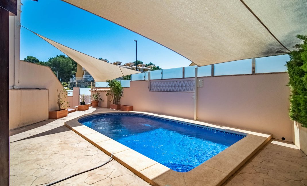 Videresalg - Villa -
Alfaz del Pi - San Rafael