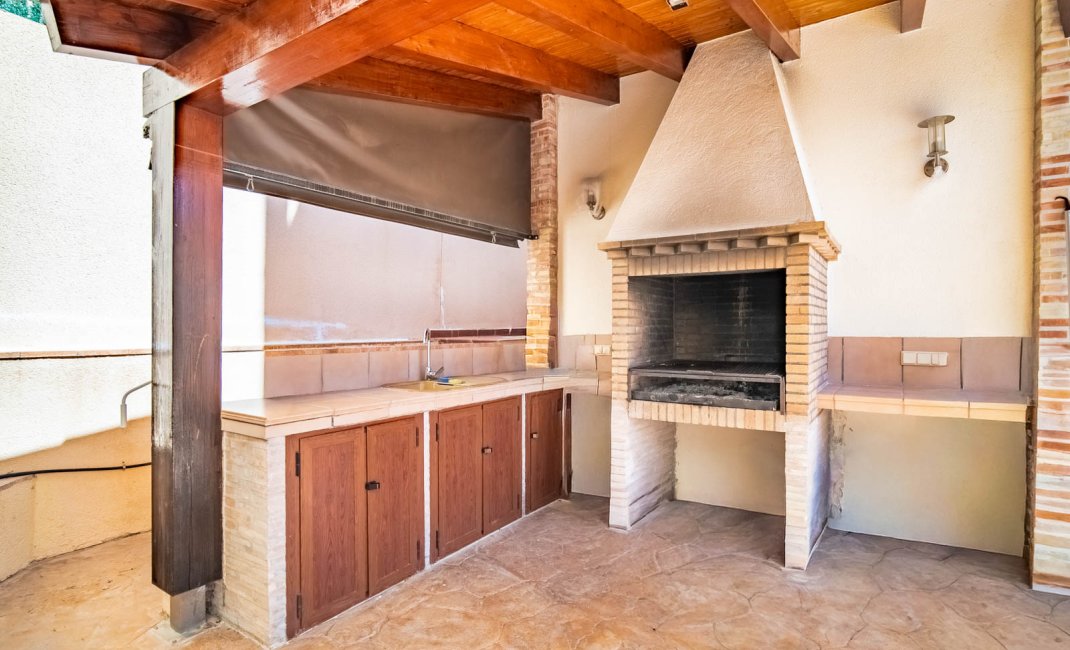 Videresalg - Villa -
Alfaz del Pi - San Rafael