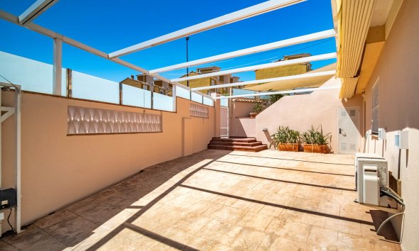 Videresalg - Villa -
Alfaz del Pi - San Rafael