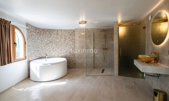 Videresalg - Villa -
Altea - Altea la Vella