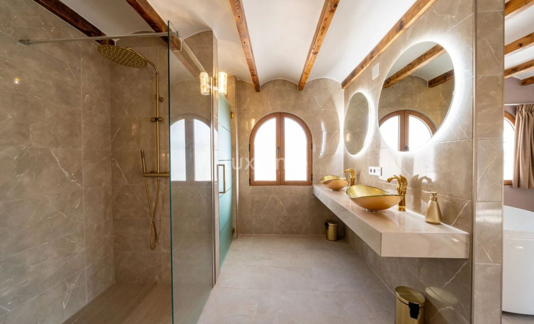 Videresalg - Villa -
Altea - Altea la Vella