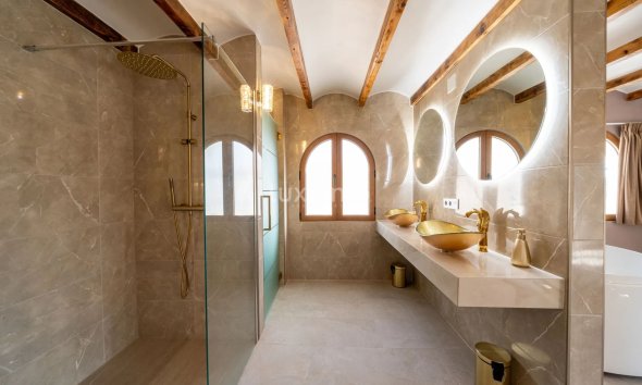 Videresalg - Villa -
Altea - Altea la Vella