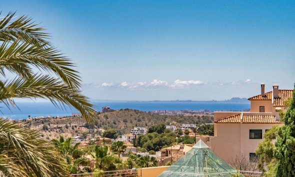 Videresalg - Bungalow -
Finestrat - Sierra cortina