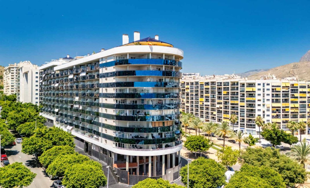 Herverkoop - Apartment -
Villajoyosa - Cala de Finestrat