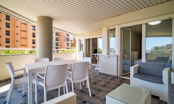 Herverkoop - Apartment -
Villajoyosa - Cala de Finestrat