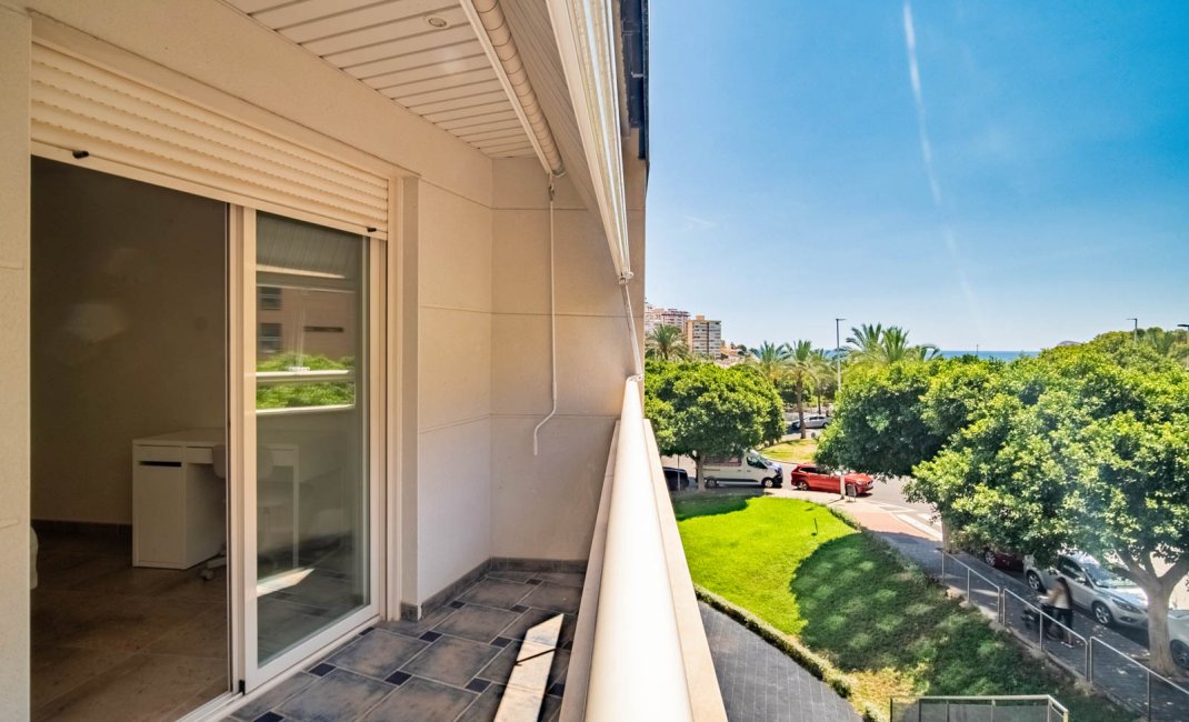 Herverkoop - Apartment -
Villajoyosa - Cala de Finestrat