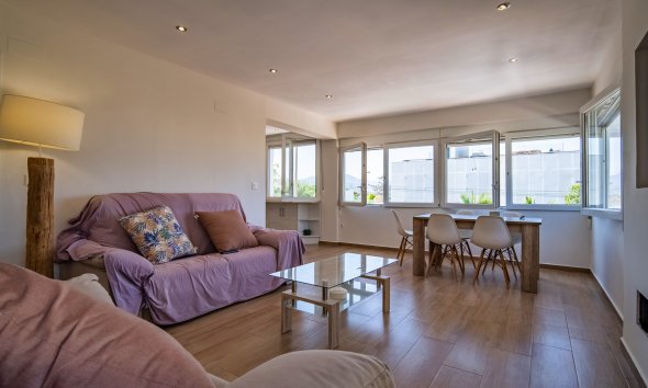 Revente - Villa -
Albir