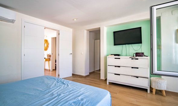 Revente - Villa -
Albir