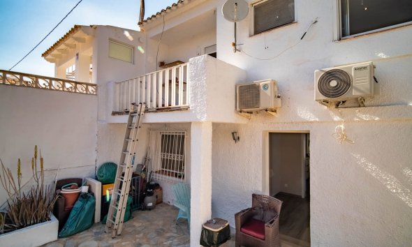 Revente - Villa -
Albir