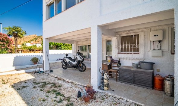 Revente - Villa -
Albir