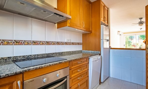 Videresalg - Bungalow -
Albir