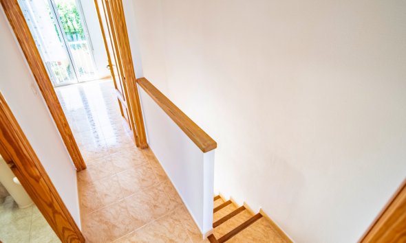 Videresalg - Bungalow -
Albir