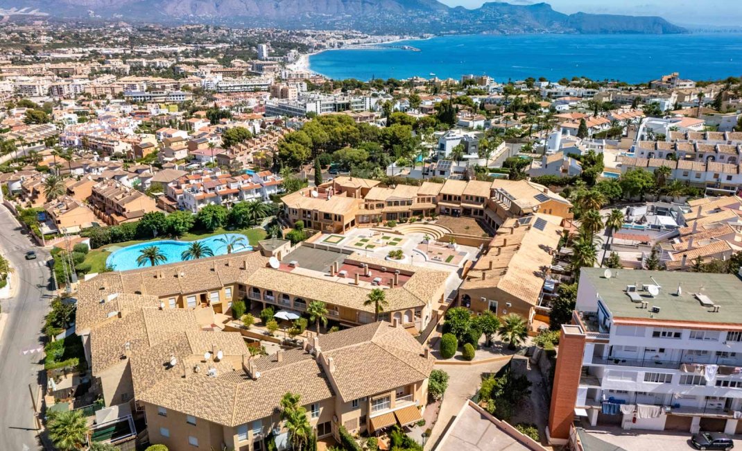 Videresalg - Bungalow -
Albir