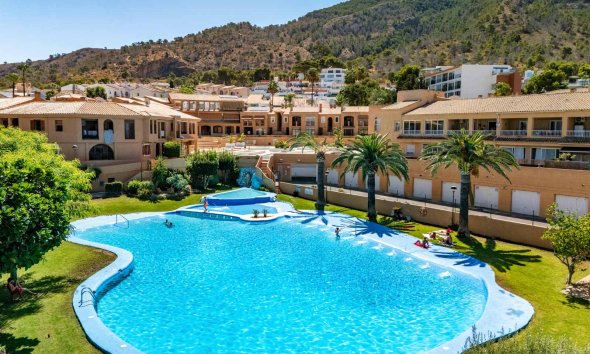 Videresalg - Bungalow -
Albir