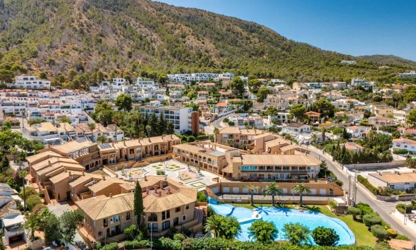 Videresalg - Bungalow -
Albir