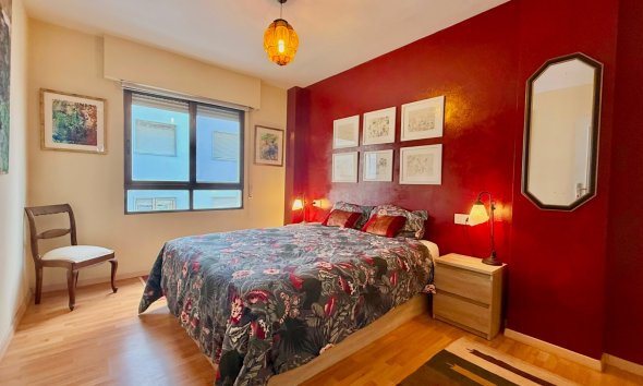 Resale - Apartment / Flat -
Altea