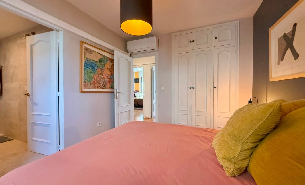 Resale - Apartment / Flat -
Altea