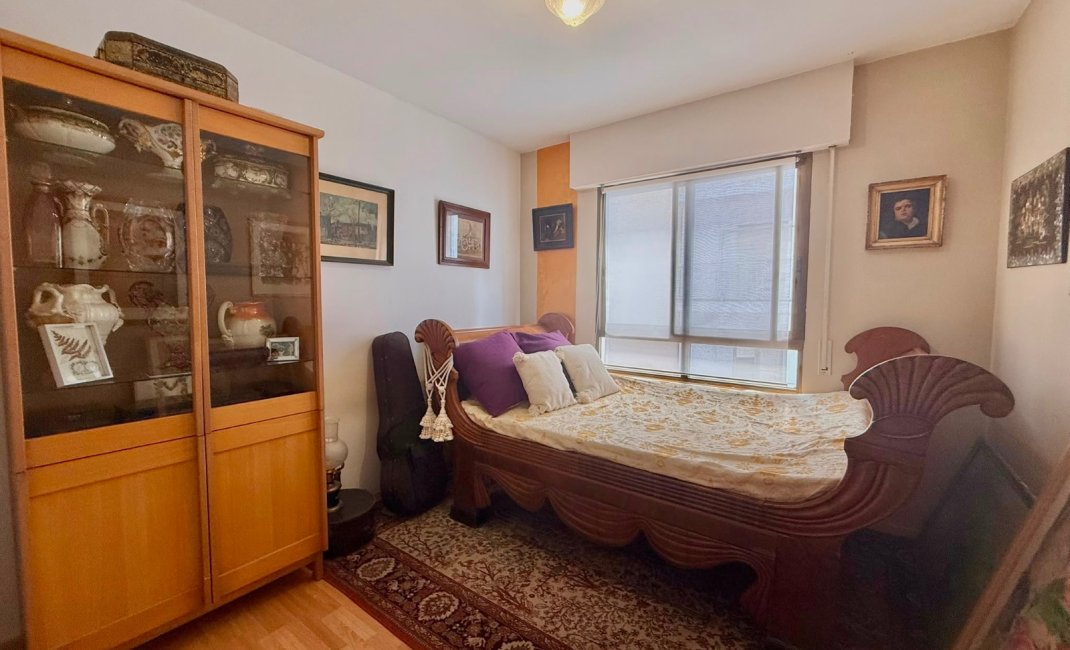 Resale - Apartment / Flat -
Altea