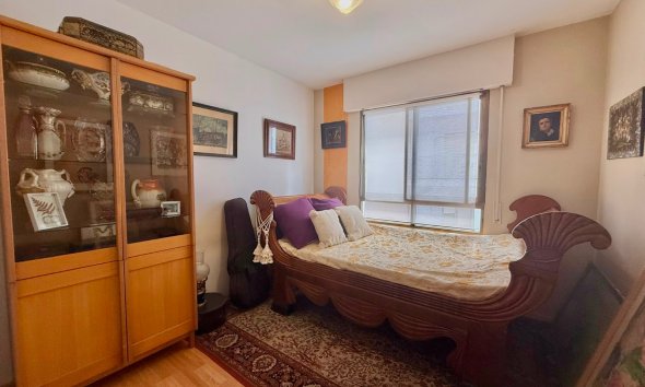 Resale - Apartment / Flat -
Altea