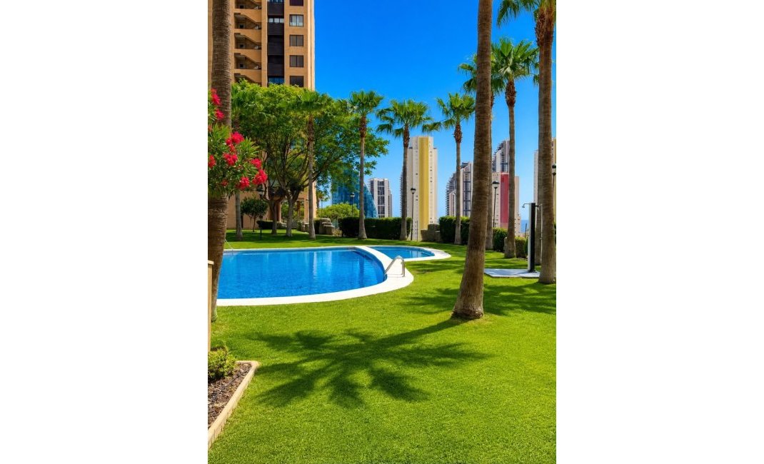 Resale - Apartment / Flat -
Benidorm - Zona de Poniente