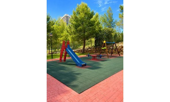 Resale - Apartment / Flat -
Benidorm - Zona de Poniente