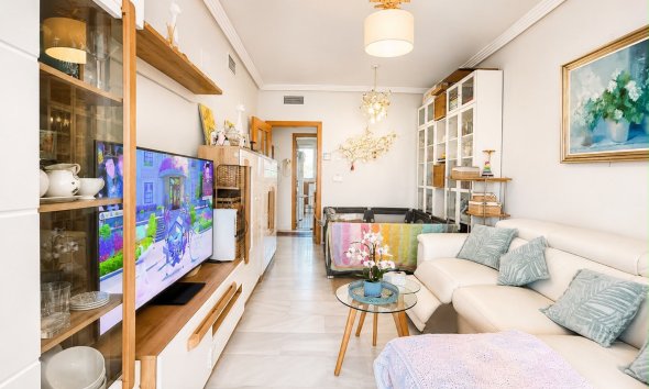 Resale - Apartment / Flat -
Benidorm - Zona de Poniente