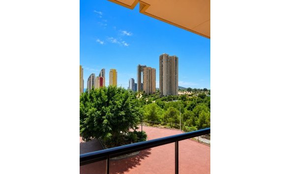 Resale - Apartment / Flat -
Benidorm - Zona de Poniente