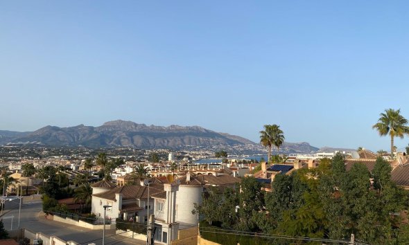 Resale -  Chalet / Villa -
Albir