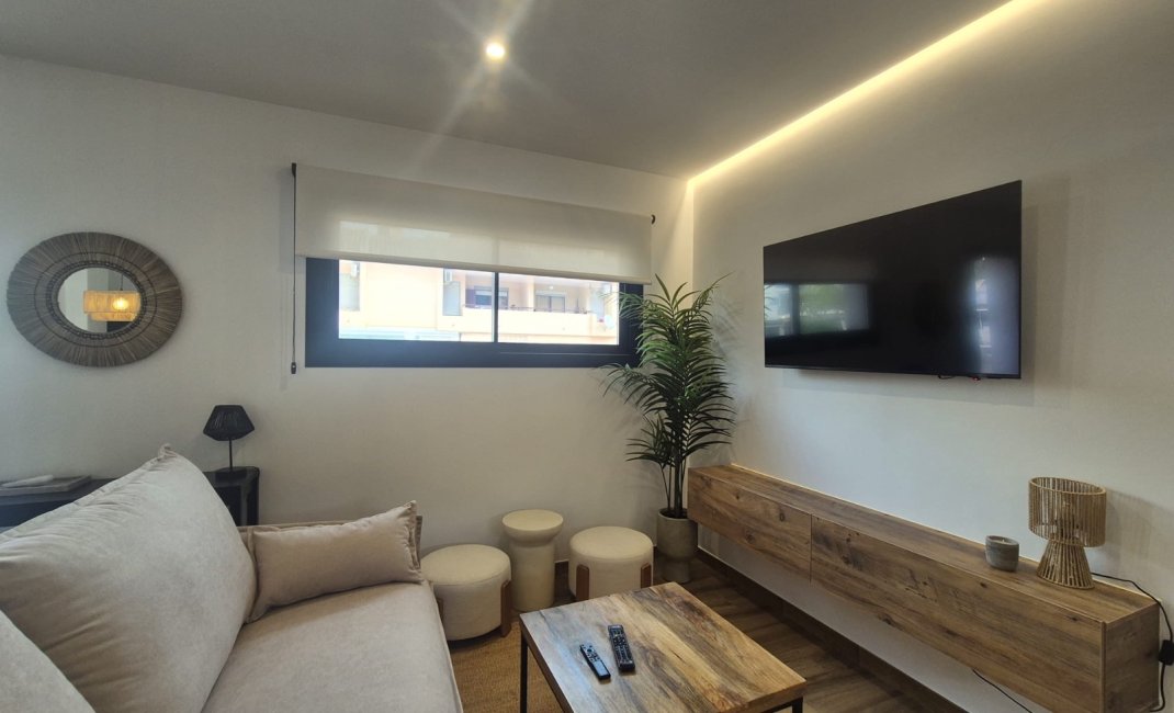 Short Term Rental - Apartment / Flat -
Albir