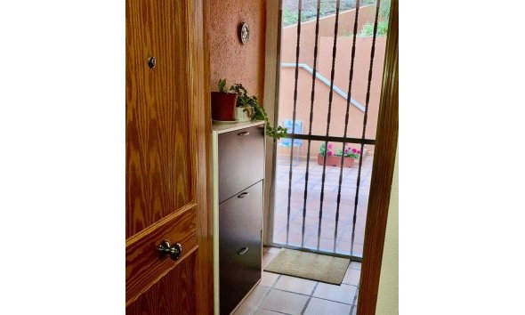 Resale - Apartment / Flat -
Benidorm - Poniente