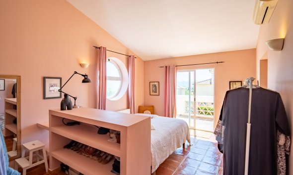 Revente - Villa -
La Nucía