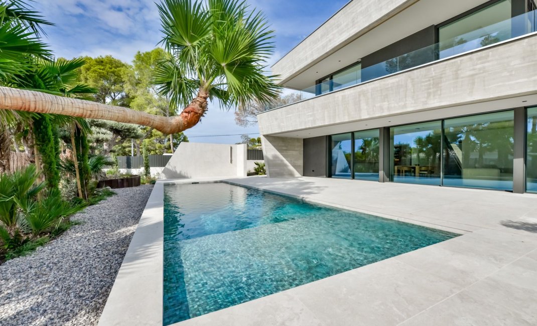 Resale - Villa -
Altea - Urbanización La Galera