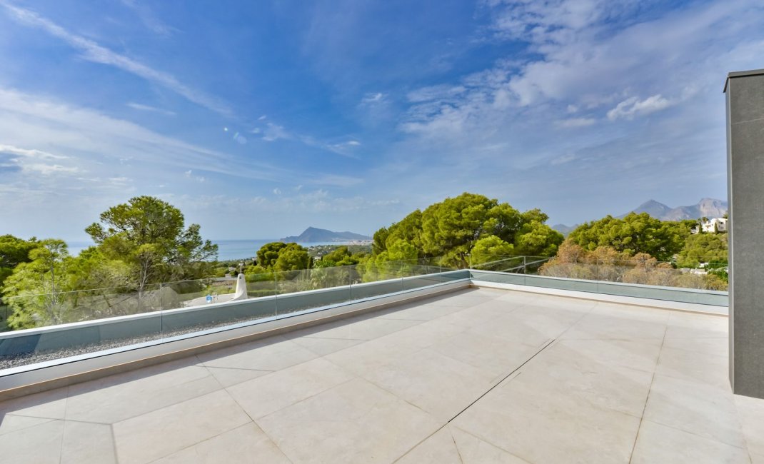 Resale - Villa -
Altea - Urbanización La Galera