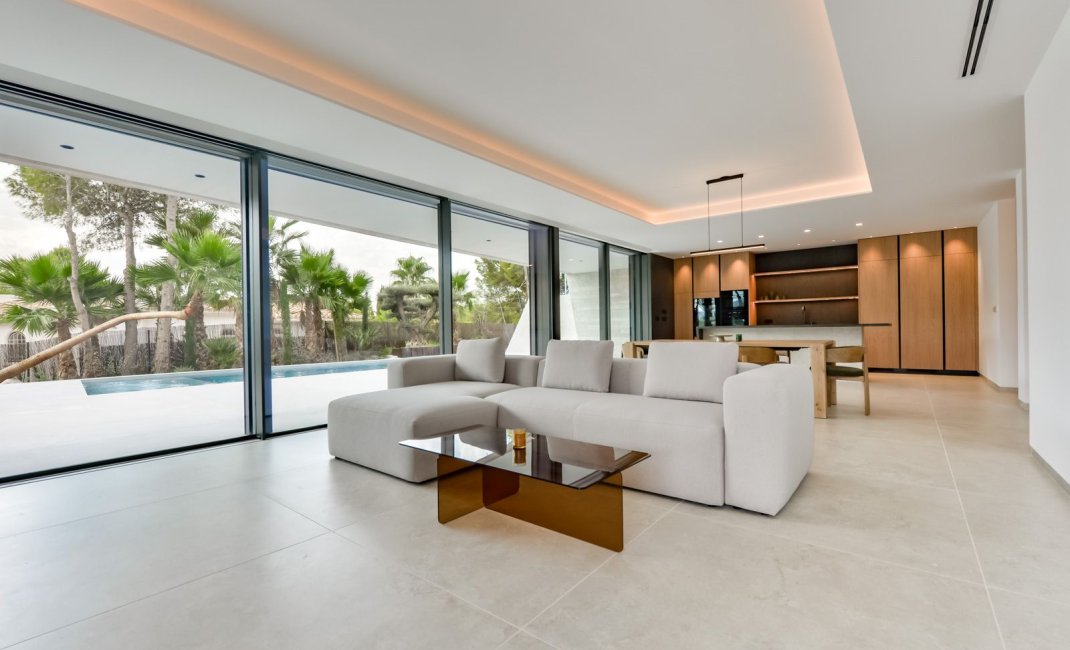 Resale - Villa -
Altea - Urbanización La Galera