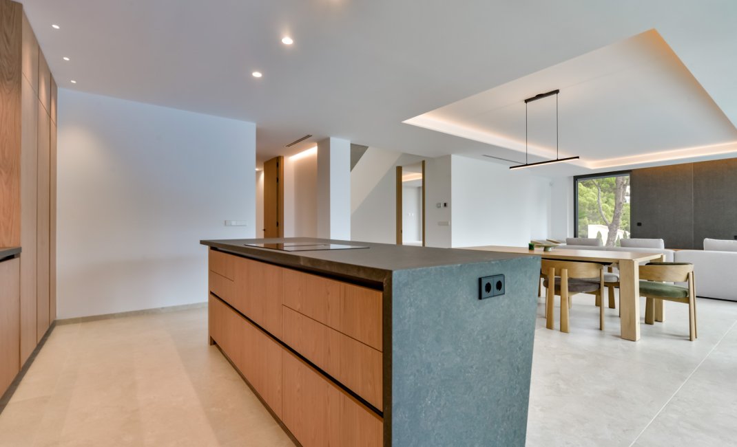 Resale - Villa -
Altea - Urbanización La Galera