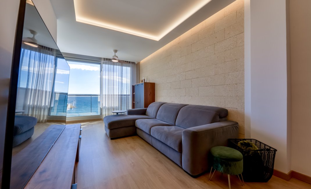 Videresalg - Tosidig -
Altea - Mascarat
