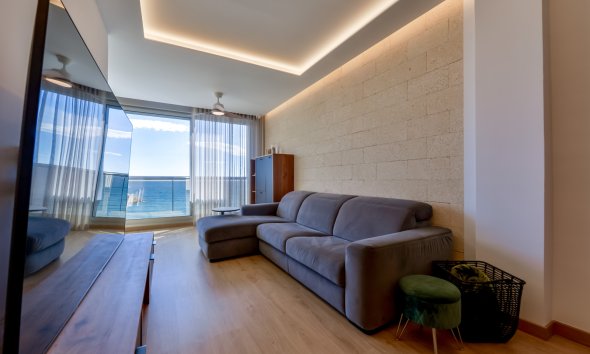 Videresalg - Tosidig -
Altea - Mascarat