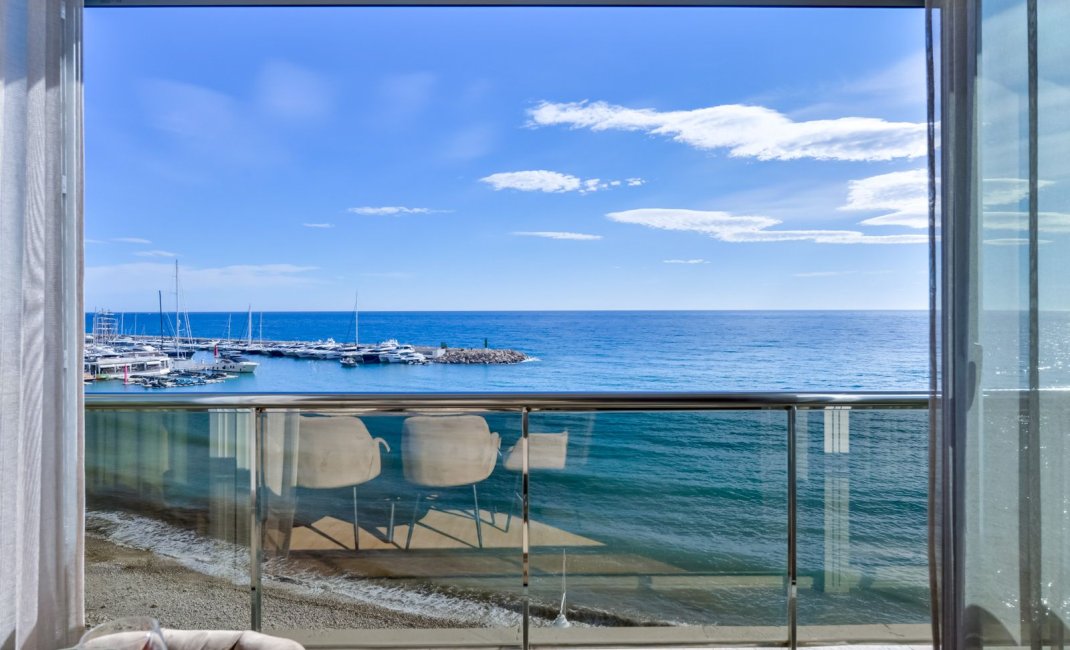 Videresalg - Tosidig -
Altea - Mascarat