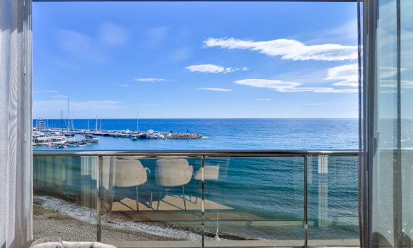 Videresalg - Tosidig -
Altea - Mascarat