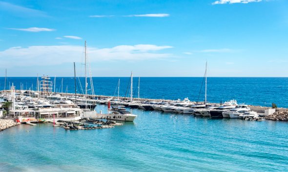 Videresalg - Tosidig -
Altea - Mascarat
