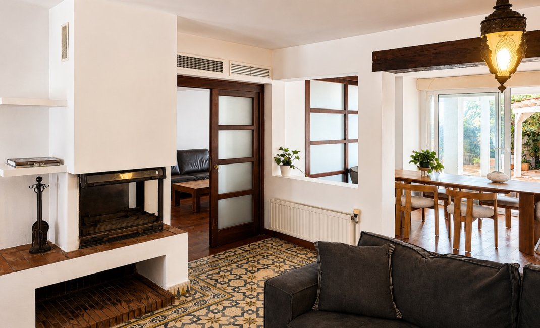 Resale - Villa -
Altea - Cap Negret