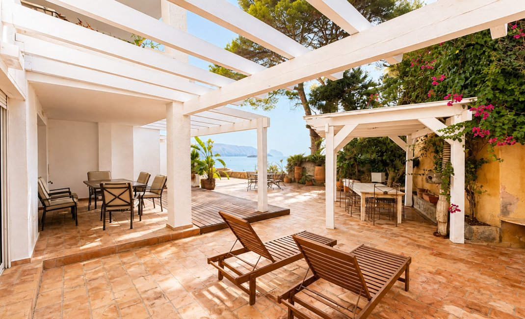 Resale - Villa -
Altea - Cap Negret