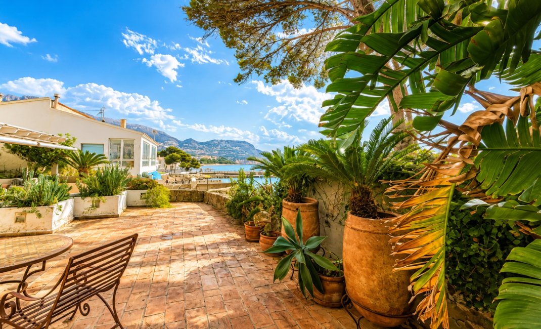 Resale - Villa -
Altea - Cap Negret
