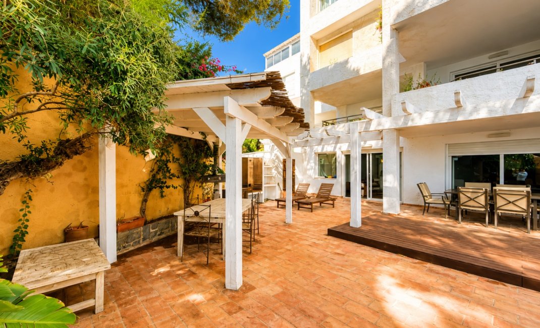 Resale - Villa -
Altea - Cap Negret