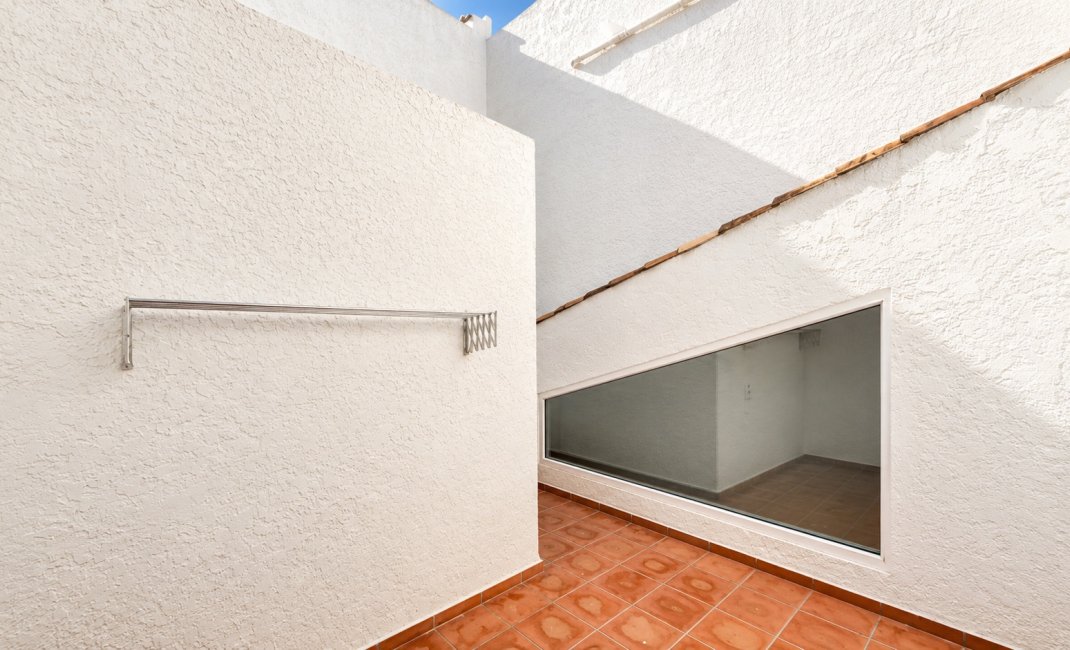 Resale - Villa -
Altea - Cap Negret
