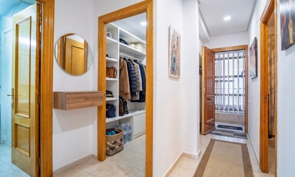 Resale - Apartment -
Benidorm - Playa de Poniente