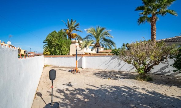 Resale - Villa -
Alfaz del Pi - Colonia Escandinavia