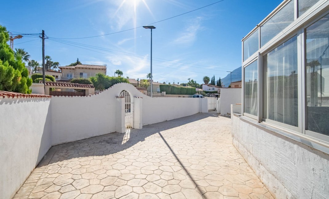 Resale - Villa -
Alfaz del Pi - Colonia Escandinavia