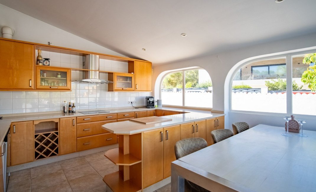 Resale - Villa -
Alfaz del Pi - Colonia Escandinavia