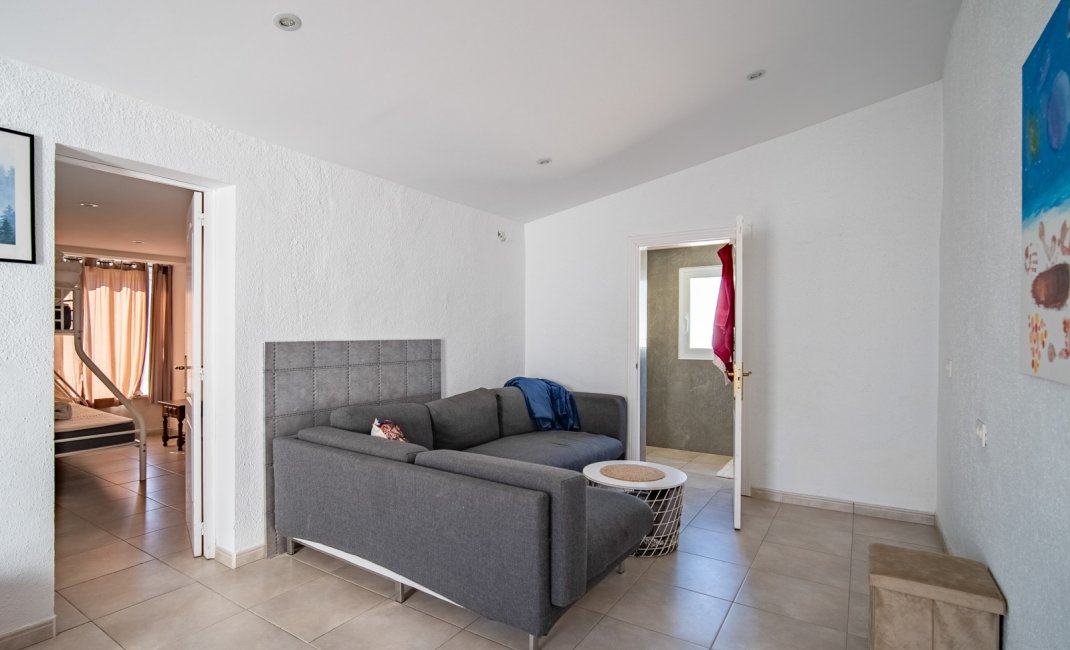 Resale - Villa -
Alfaz del Pi - Colonia Escandinavia
